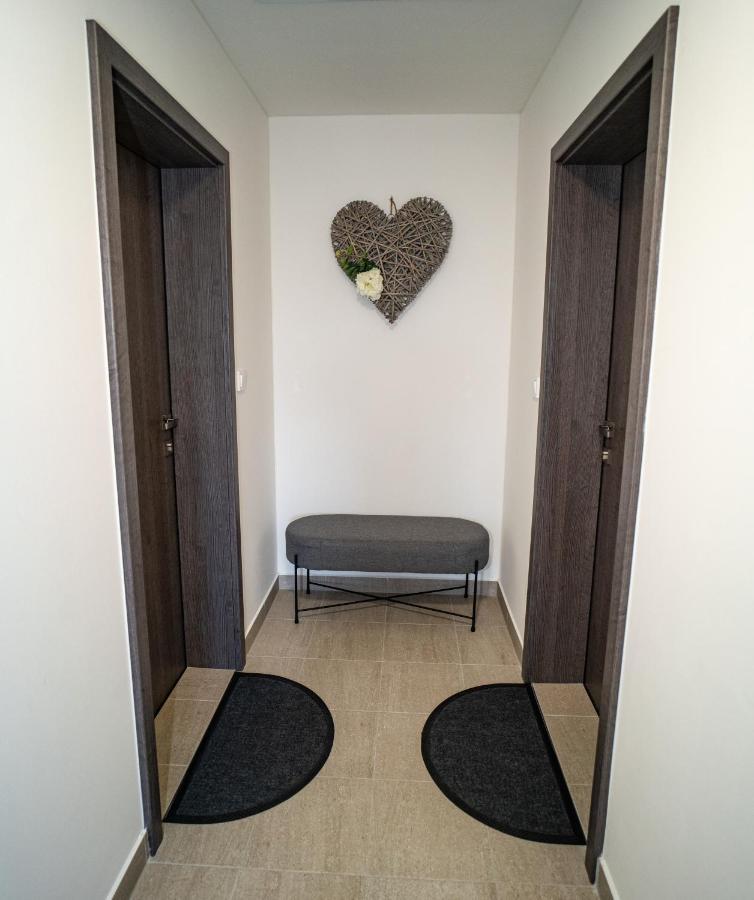 Apartmanovy Dum Sklipek Trutnov Exteriér fotografie